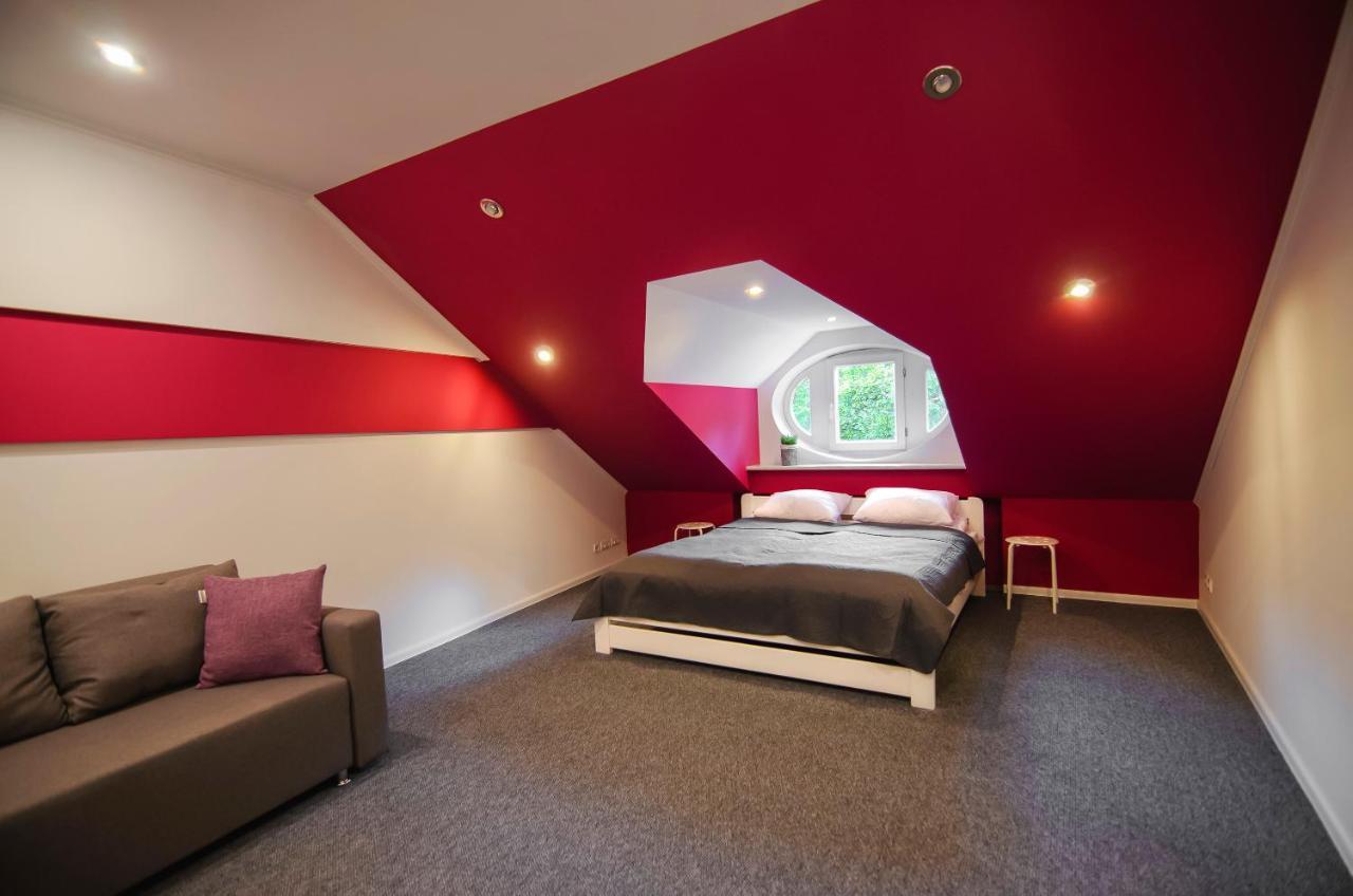 Friends Hostel Lviv Rustaveli str Buitenkant foto