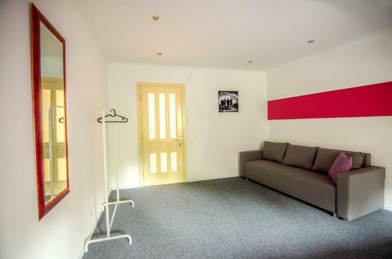 Friends Hostel Lviv Rustaveli str Buitenkant foto
